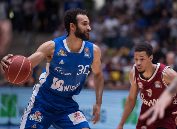 手臂直接击 手臂直接击