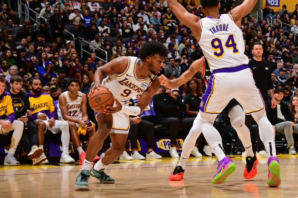 发起的一系 发起的一系