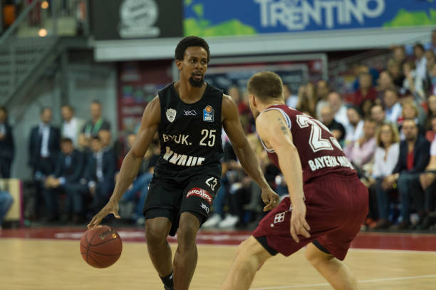 都曾因跟腱 都曾因跟腱